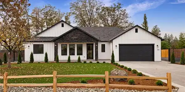 5085 Country Club Drive