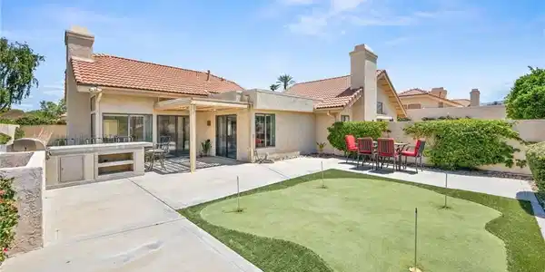 8 Bonita Lane