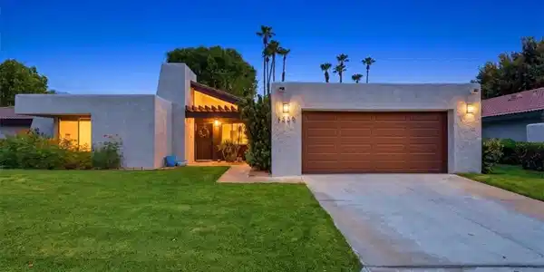 3538 Ridgeview