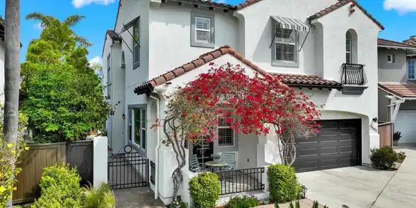 1551 Fairway