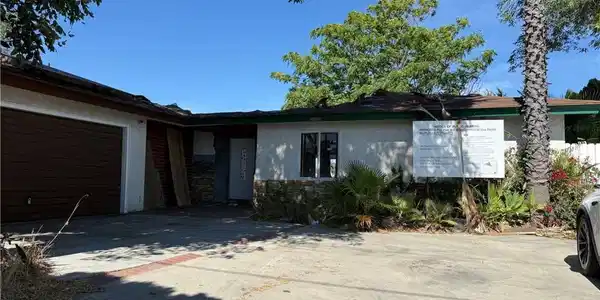 2000 Chestnut Creek