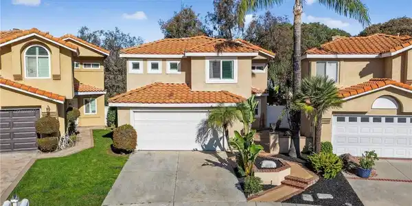 15609 Ladera Vista Drive