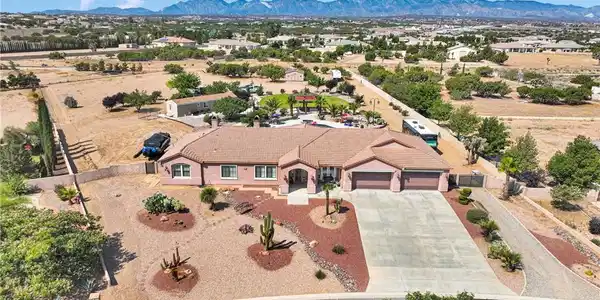 12075 Lamplighter Lane