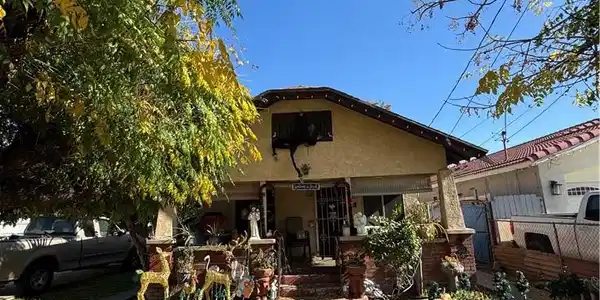 755 Harris Street