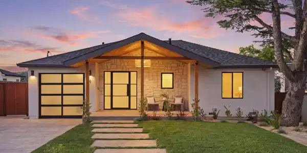 40 W Summit Drive