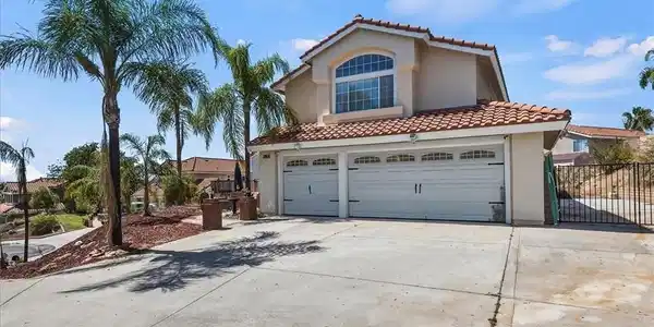 352 Leafwood Court