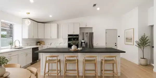 52740 Avenida Alvarado