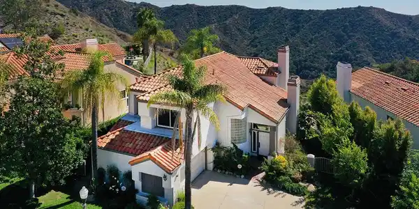 925 Calle Del Pacifico