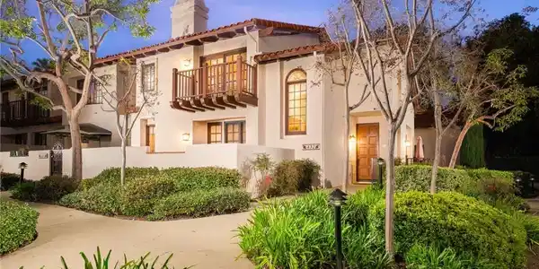 432 E Bougainvillea Lane