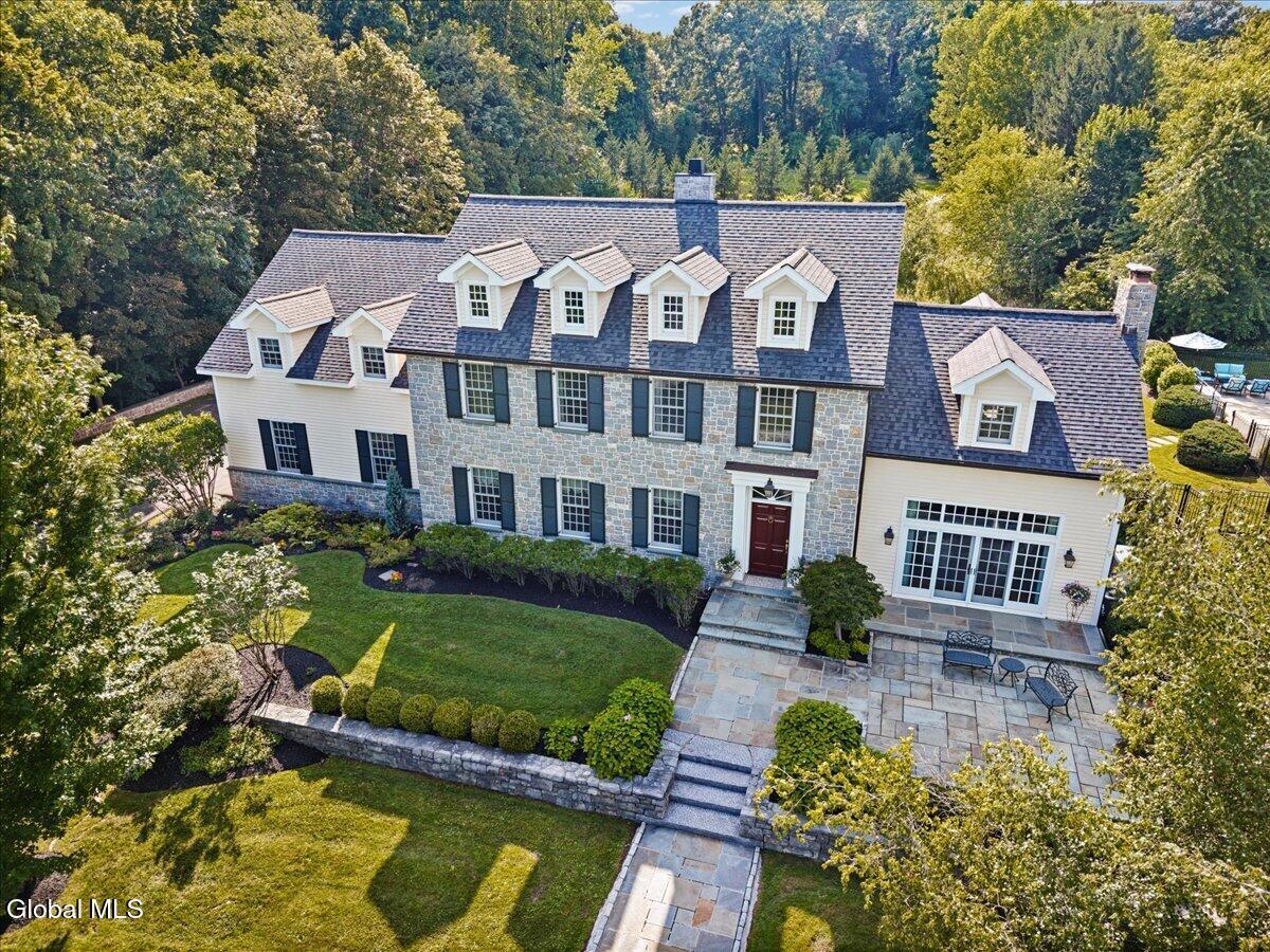 Image 2: 154-115 Woods Ln-170