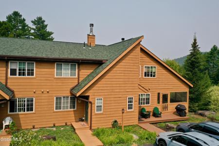 28 Balsam Crest Lane