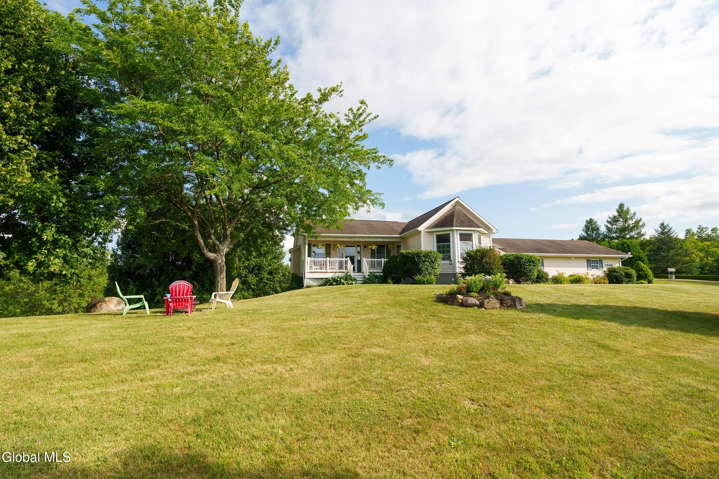 Image 2: 160-7300-NY40-Fort-Ann-NY-12827