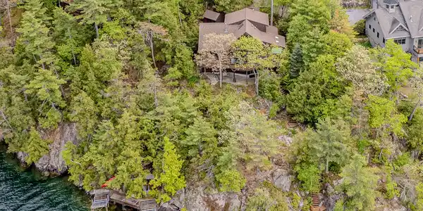 Image 4: DJI_0013-HDR