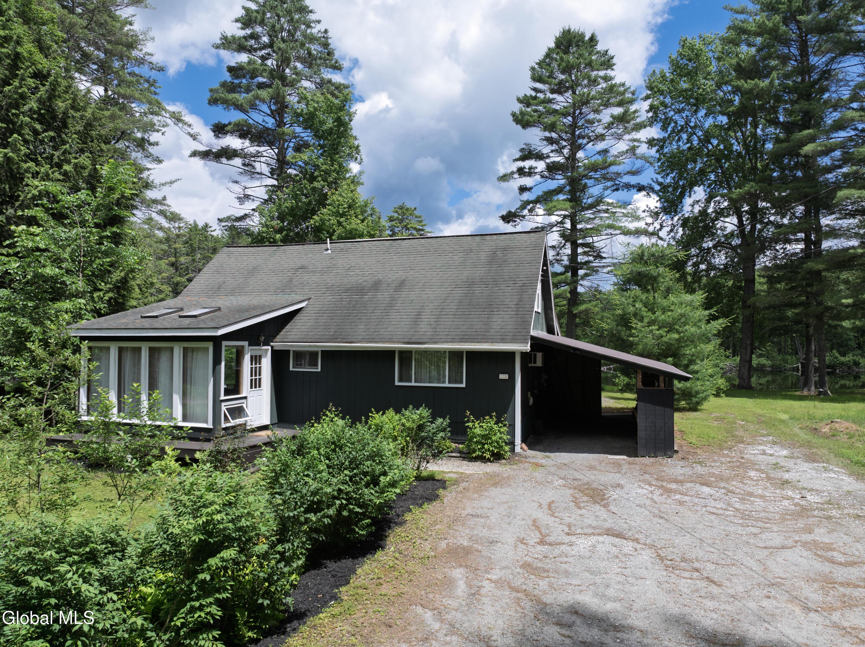 Image 3: outside 1