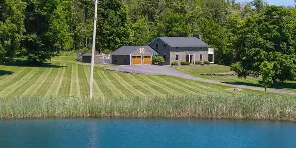108 Grovenors Corners Road