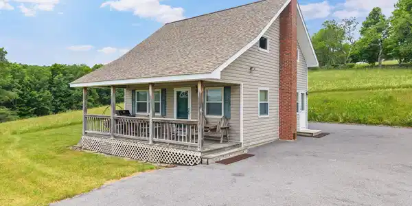 Image 4: 5-519WebbHillRd_05