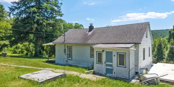 114 Homer Zeh Lane