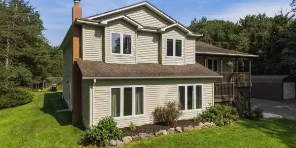 Image 4: 4