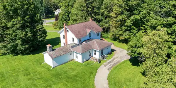 Image 2: DJI_20260819110948_0023_D