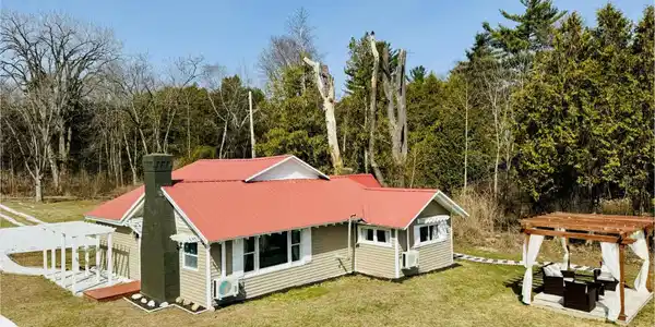 12 Berry Patch Way