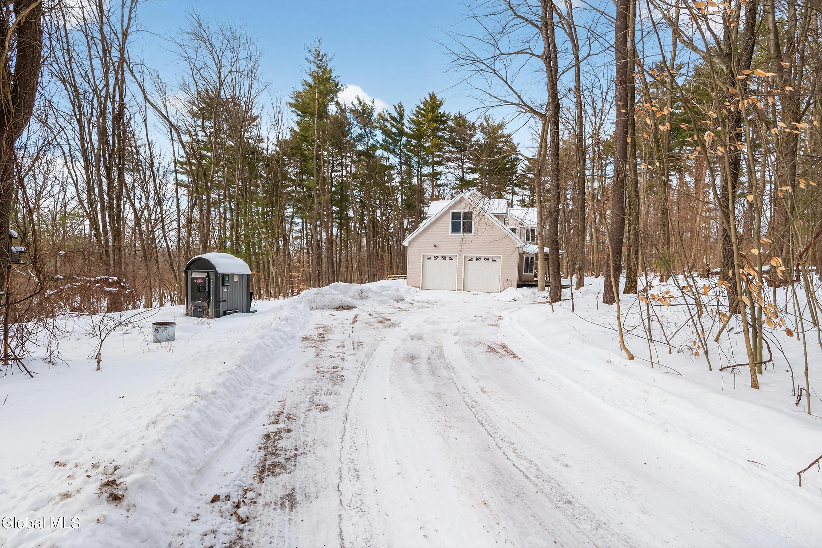 Image 4: 004-2491-Brookview-Road-Castleton-NY-120