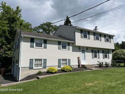 32 Crow Ridge Road