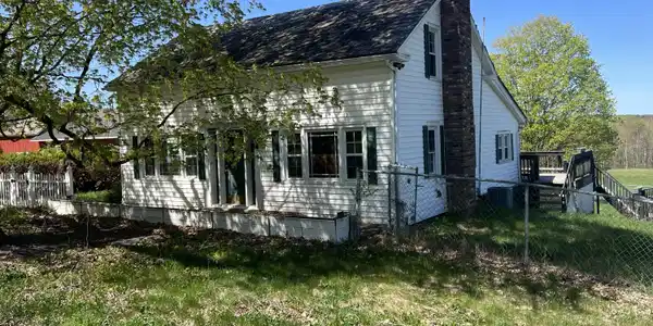 Image 2: Front