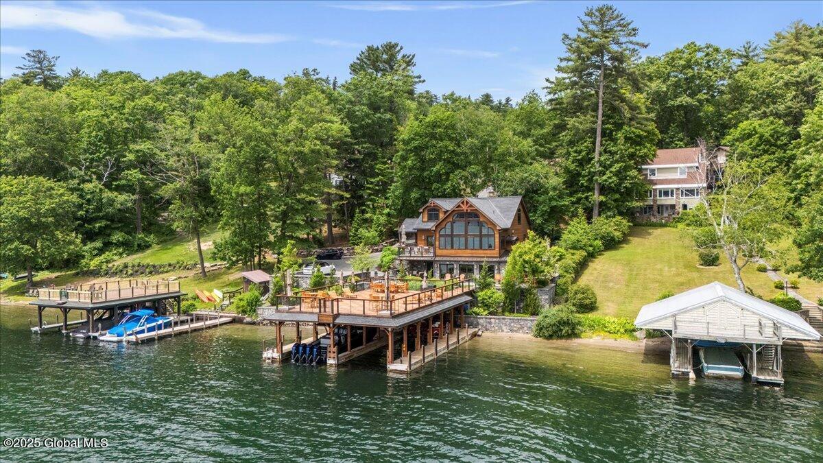 Image 3: 3 View from Lake