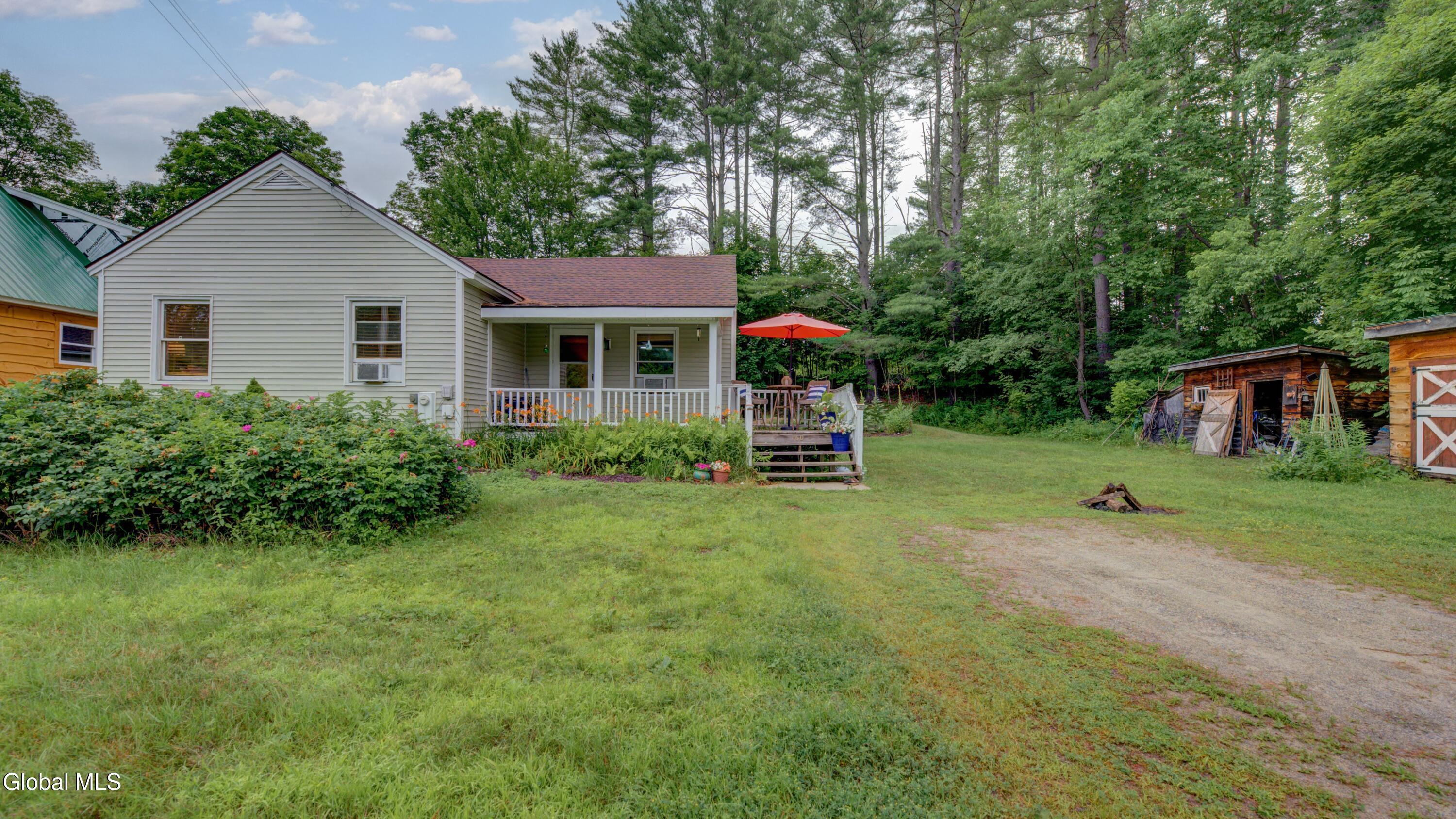 Image 2: 160 Little Amsterdam Rd-39