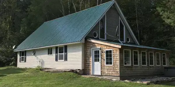 484 Breed Hill Road