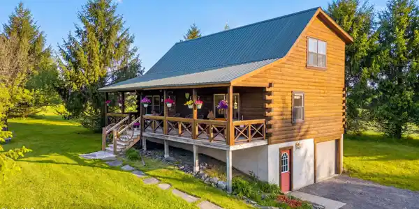 1721 County Highway 14