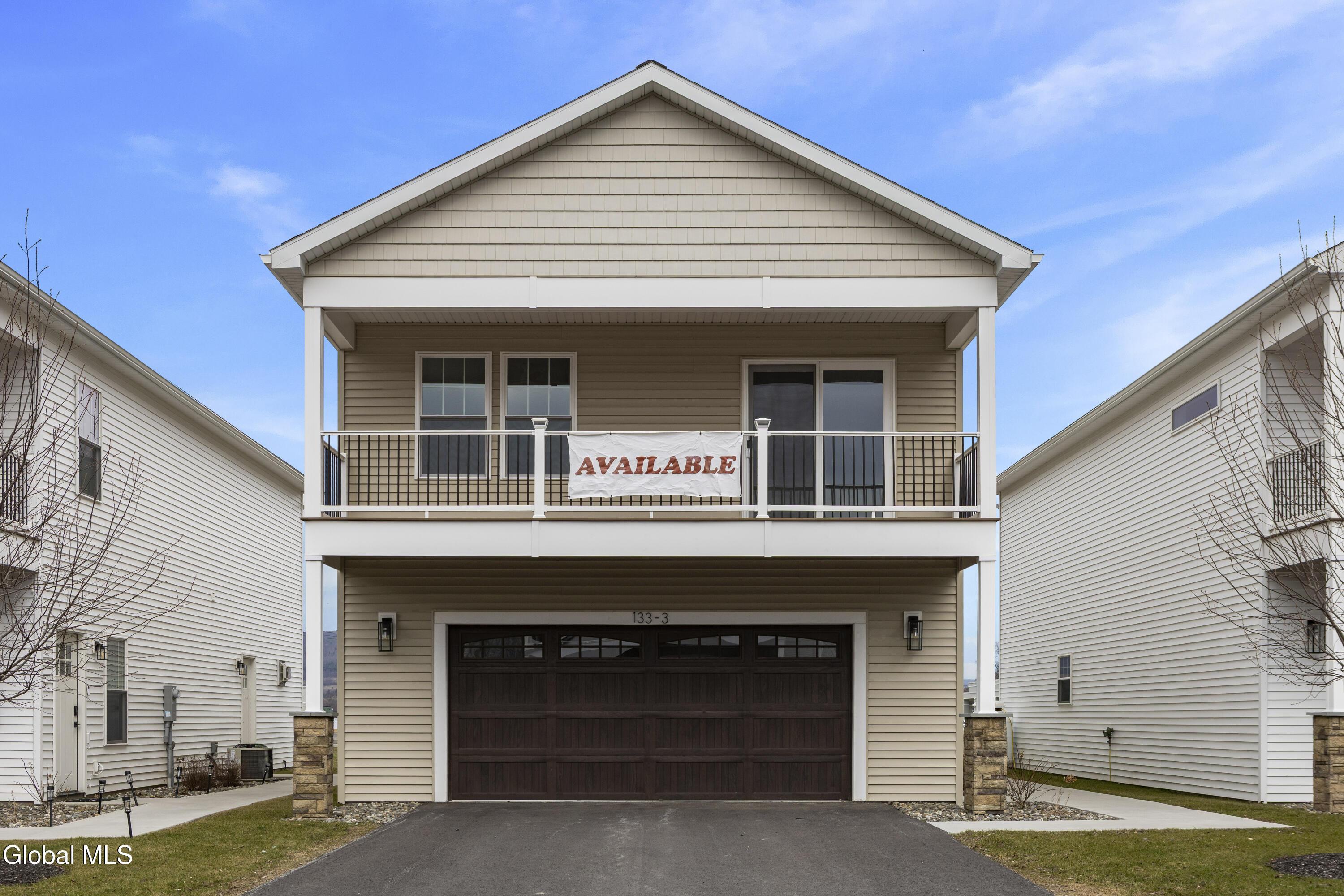 Image 1: 133 Marjorie Lane Unit 3