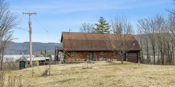3 Maple Acres Way