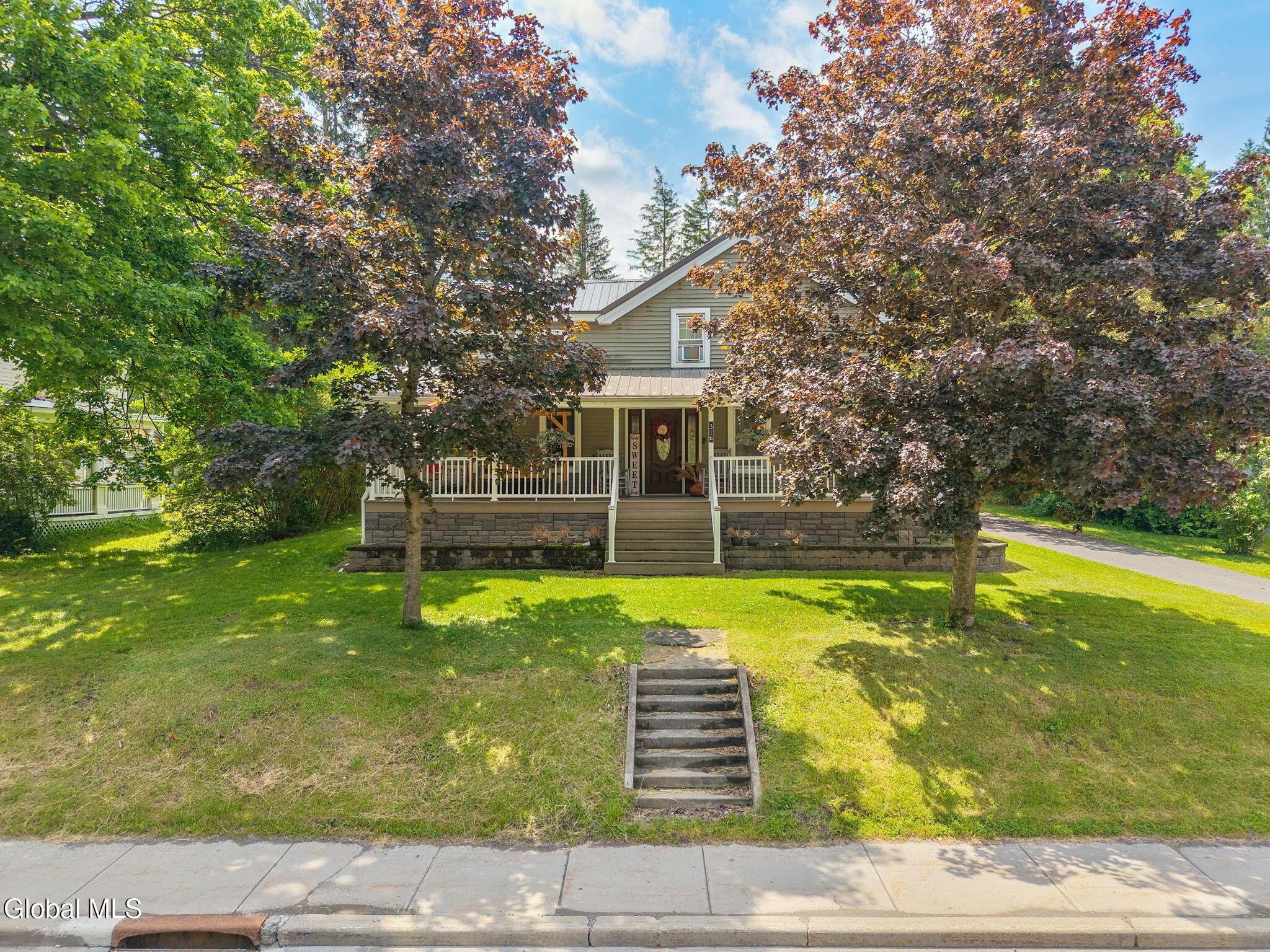 Image 3: 1-316MainSt_01
