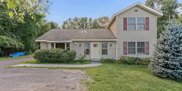 Image 2: 2-web-or-mls-116b-ny-236