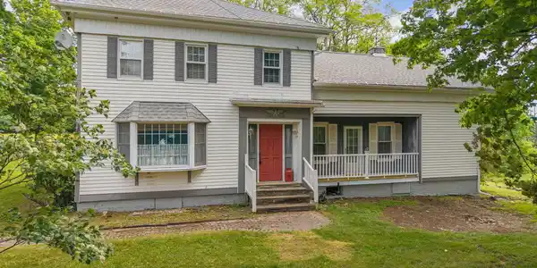 205 Burnside Road