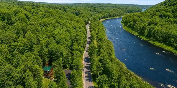 Image 2: 1487 River Rd