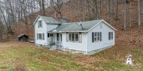 403 Ash Grove Road