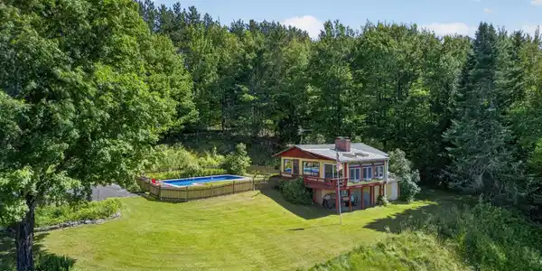 298 Meade Road
