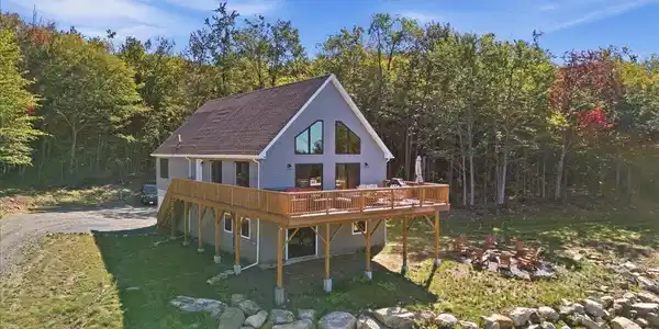 Image 4: 03-003_DJI_20260914105131_0013_D