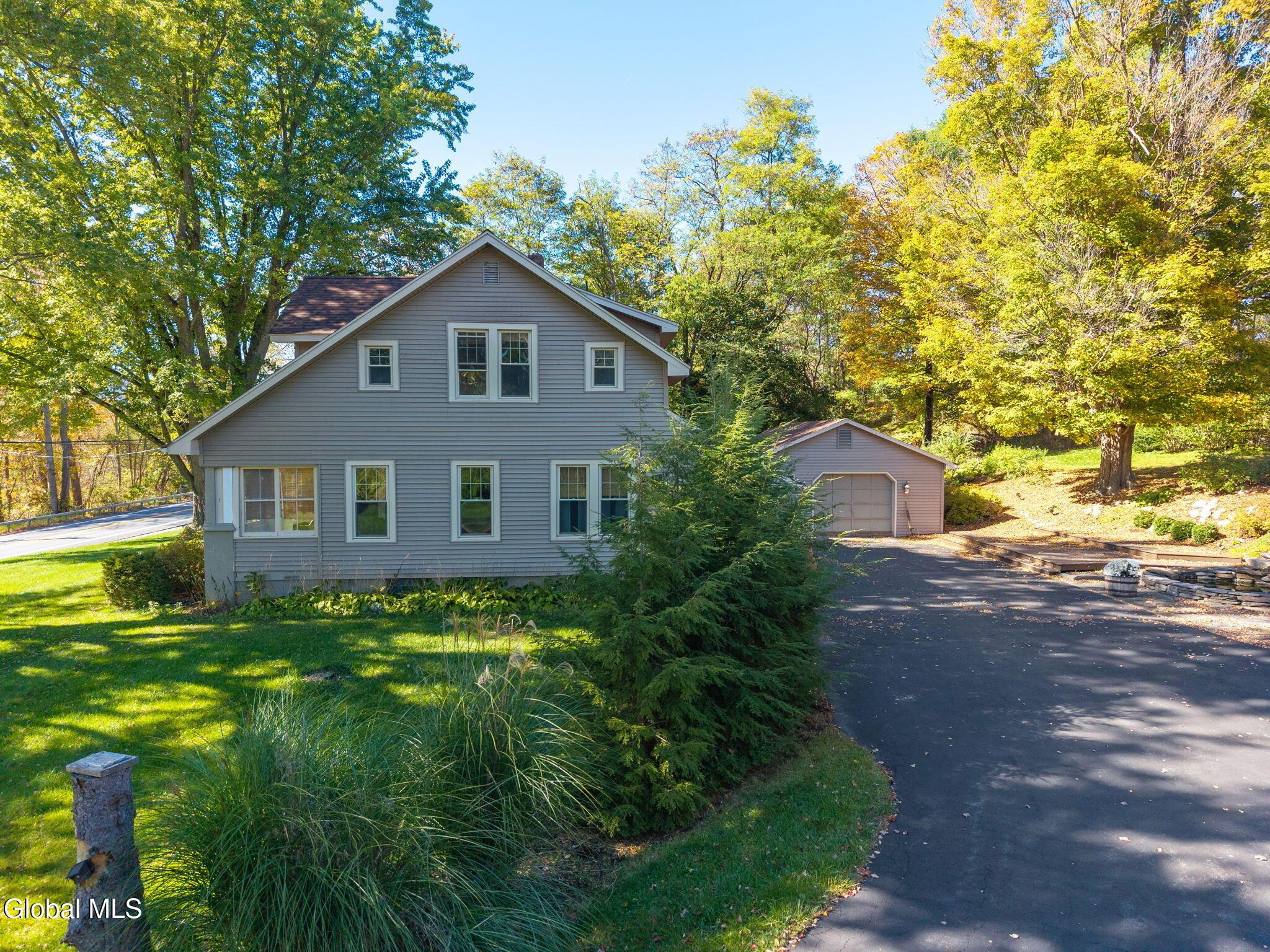 Image 3: 83-149NY443_new_07