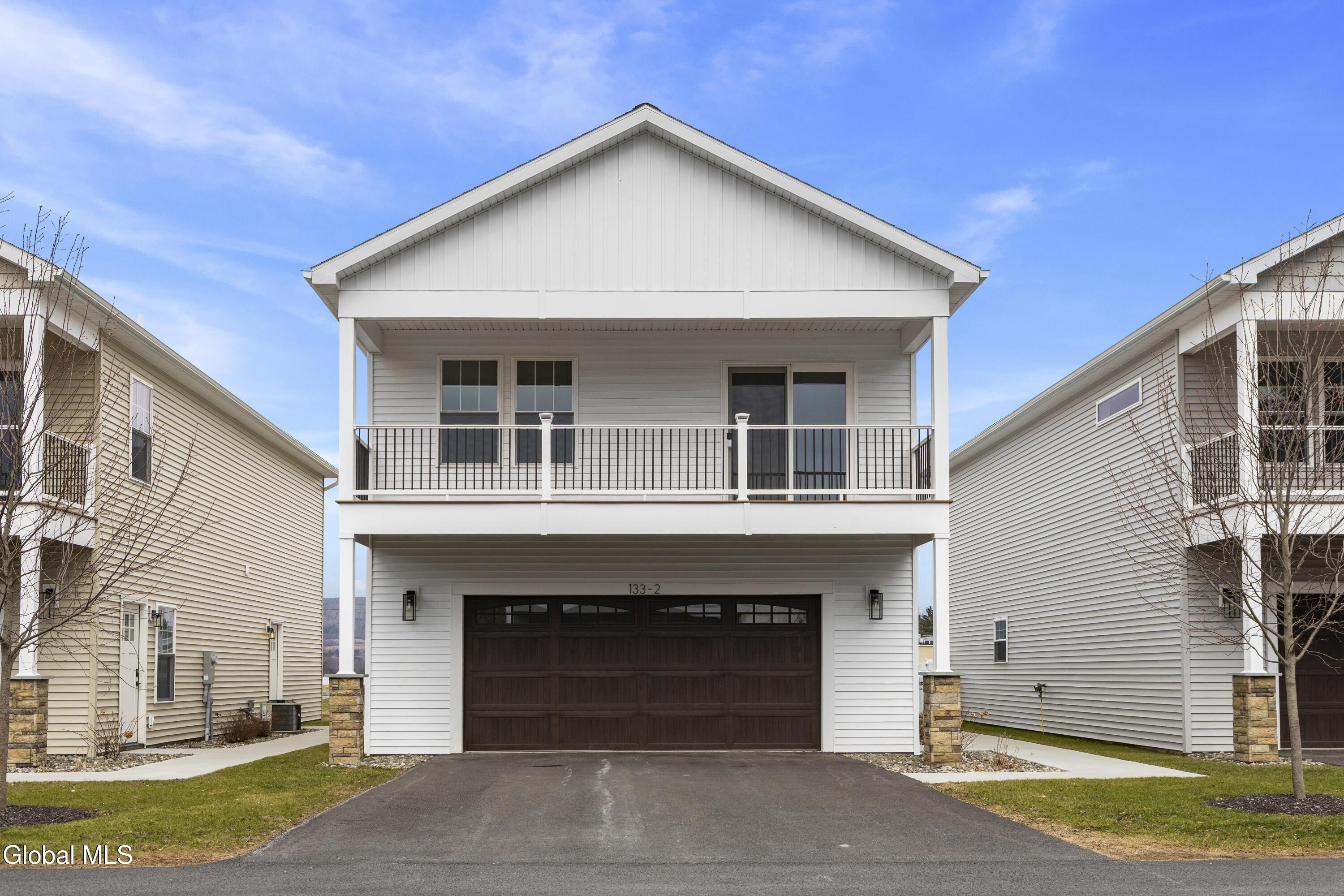 Image 1: 133 Marjorie Lane Unit 2