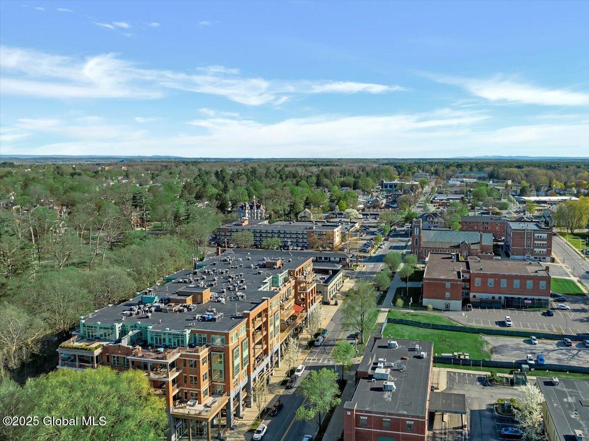 Image 4: 70-DJI_0402