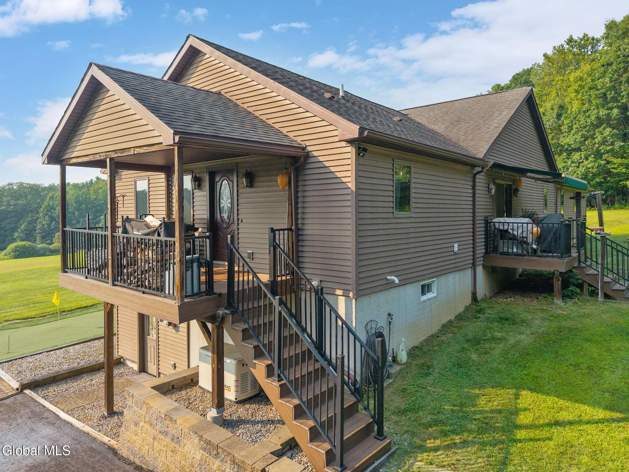 Image 4: 4-942MurrayRd_04