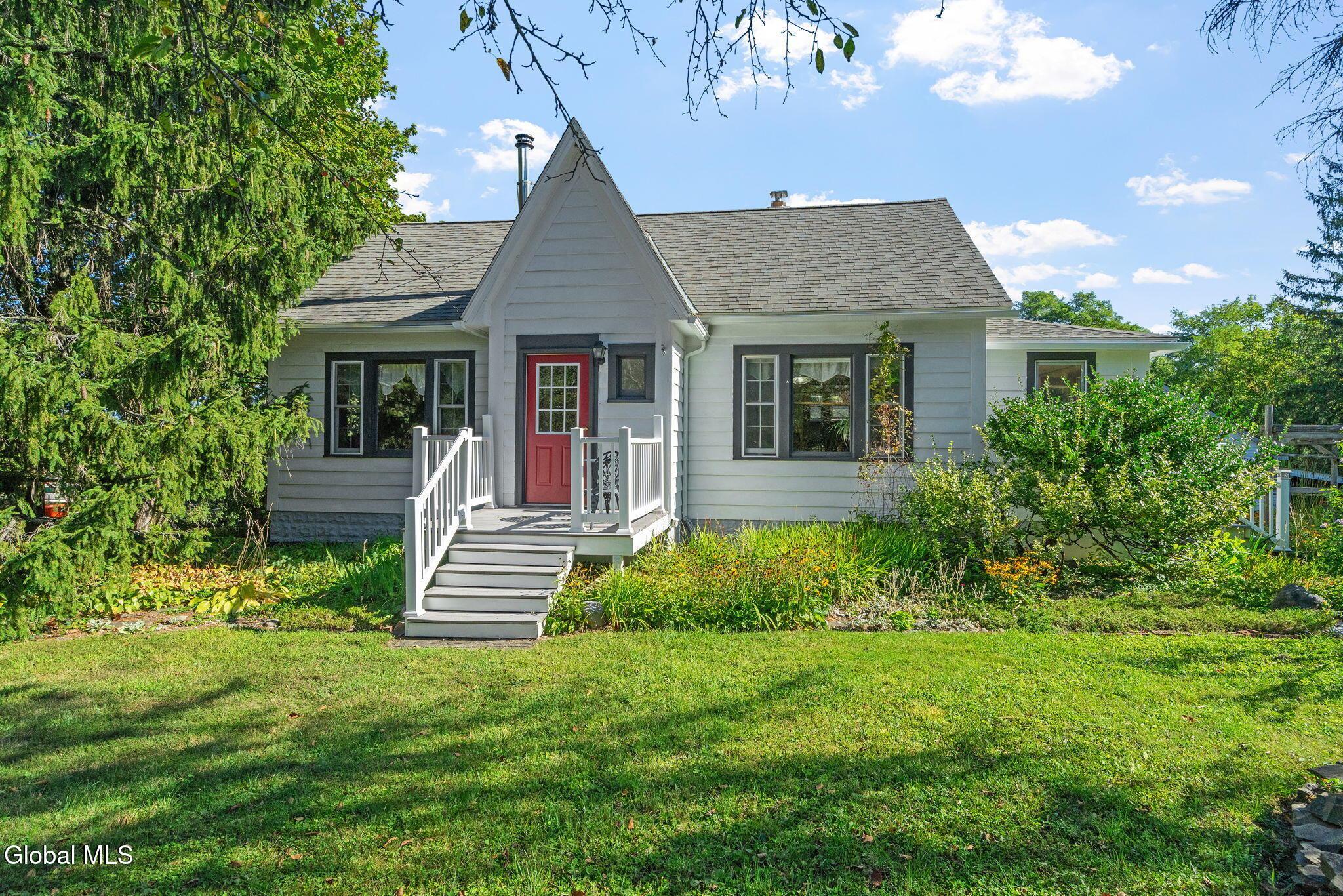 Image 2: 2-web-or-mls-930-sacandaga-rd
