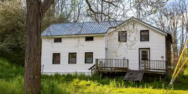 123 Ecker Hollow Road