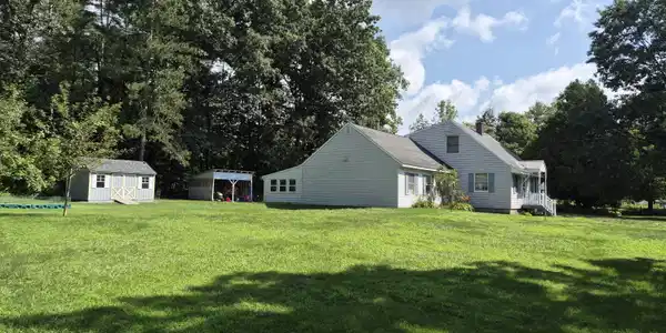 Image 2: yard