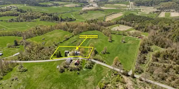 Image 2: Historic Farmhouse