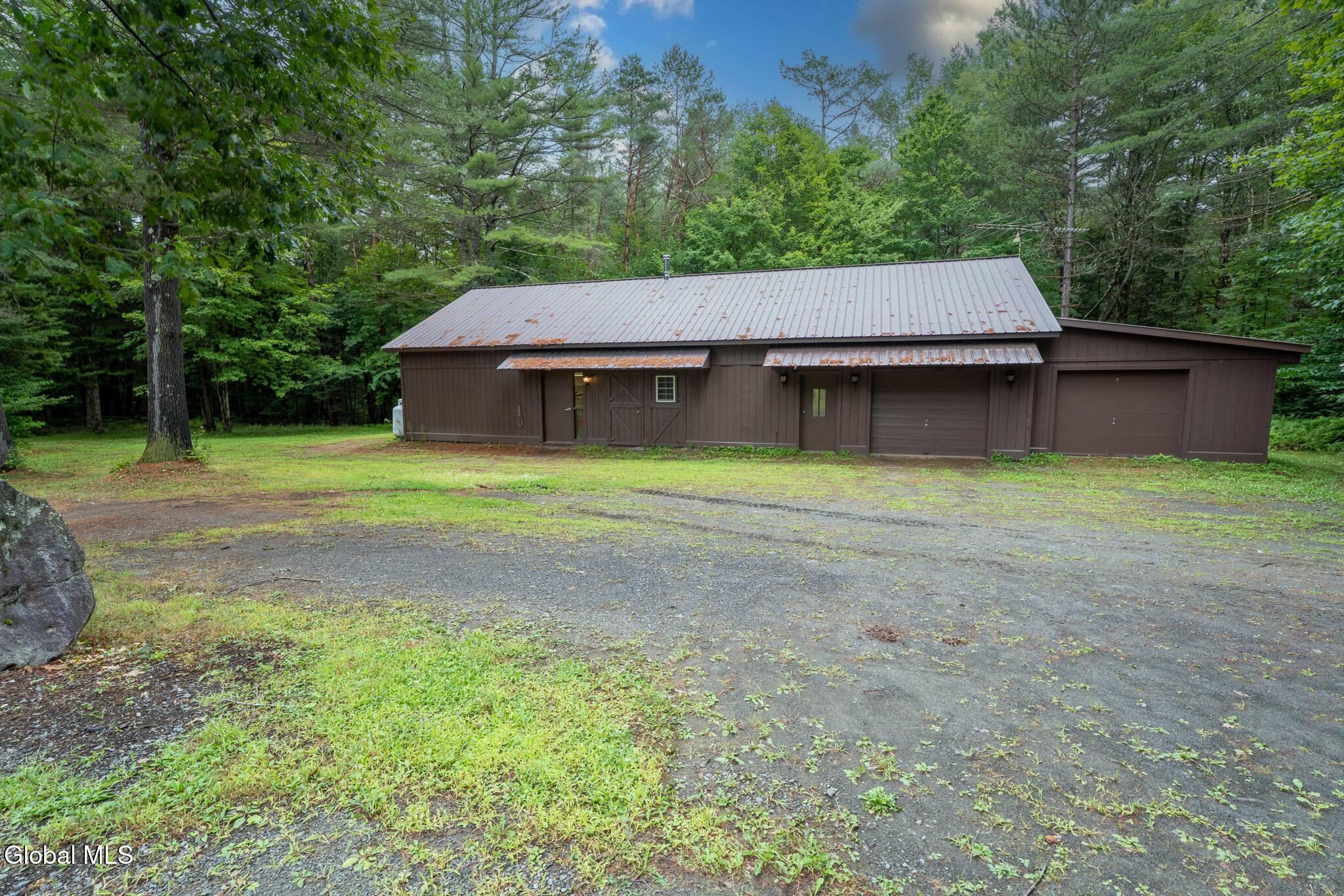 Image 3: 681 Rd 125-31