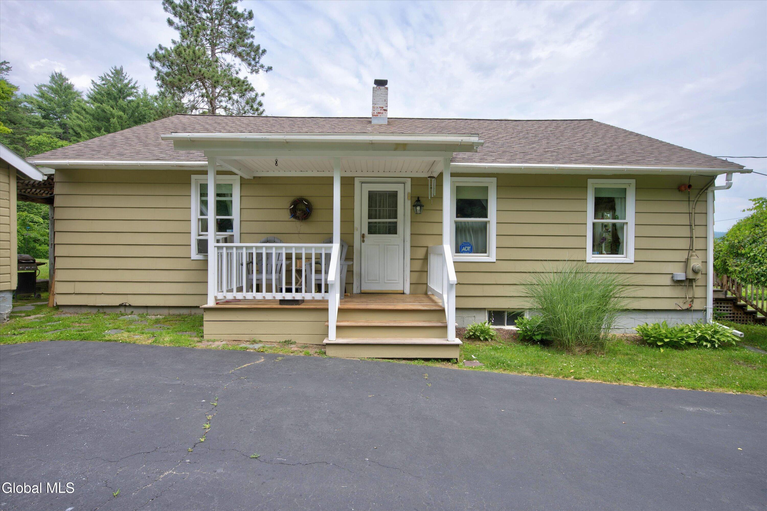 Image 2: 02-129 Camden Valley Rd-02